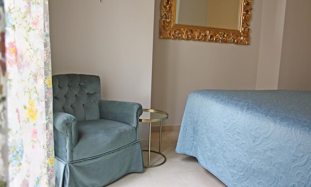 מאלגה La Casa Azul B&B + Apartments מראה חיצוני תמונה